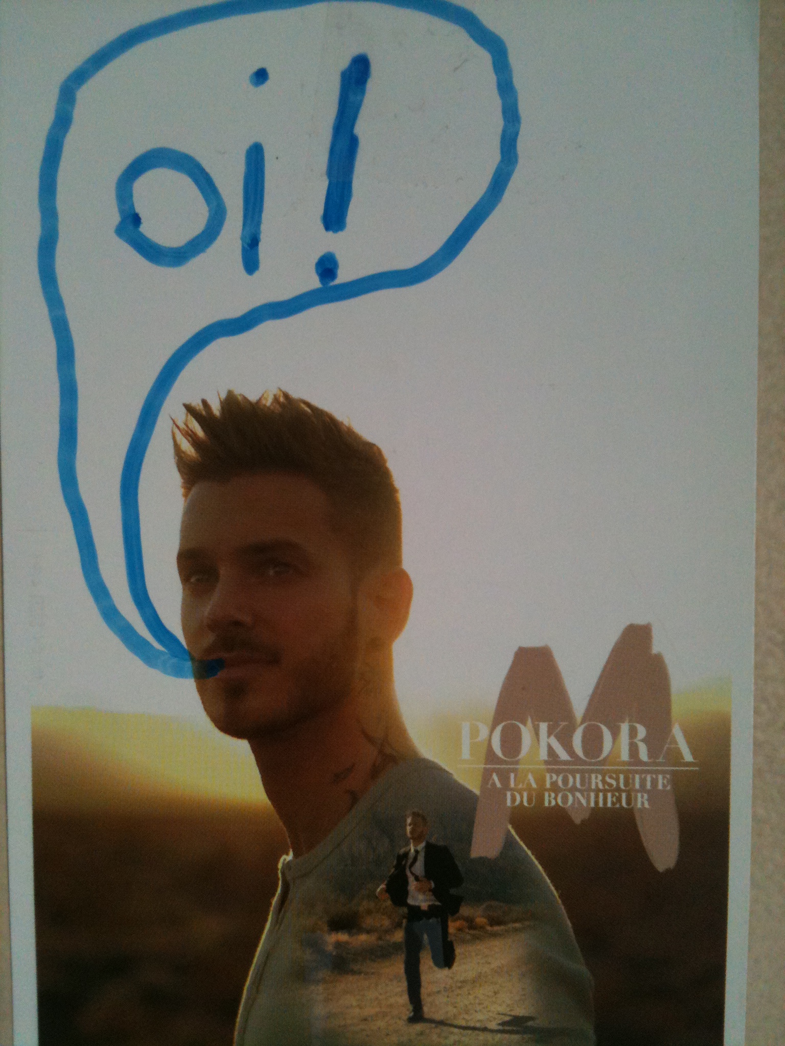 Avec l’affiche de Magic System, on a reçu M Pokora qui dit oi!