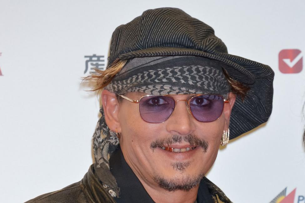 « Jack Sparrow ses cheveux ils sentent un peu le pétoule ! »